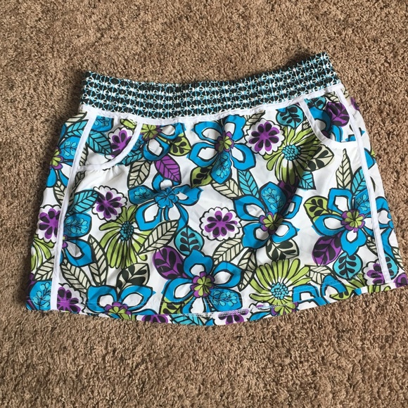 Athleta Dresses & Skirts - NWOT Athleta Floral Print Skirt - L